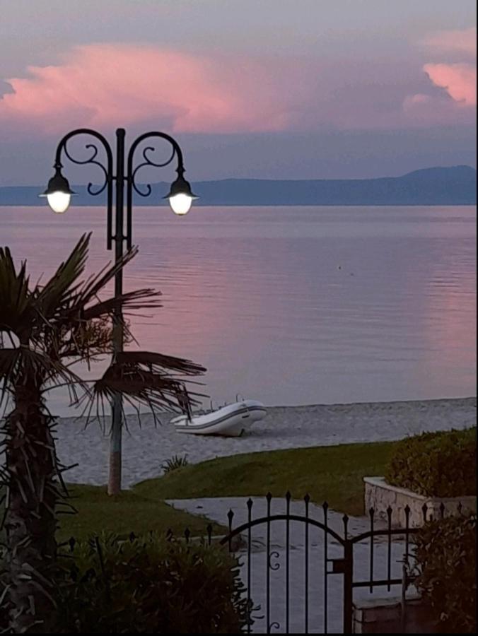 Cozy Maisonette In Pefkochori Chalkidiki Bagian luar foto